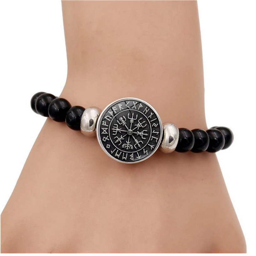 Viking Vegvisir With Runes Beaded Bracelet