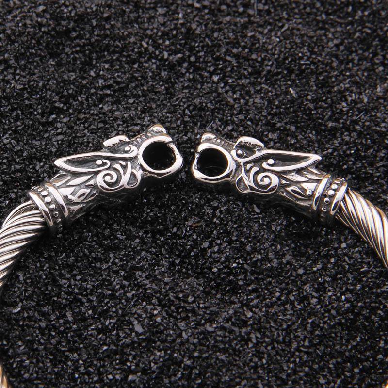 Viking Wolf Head Bracelet