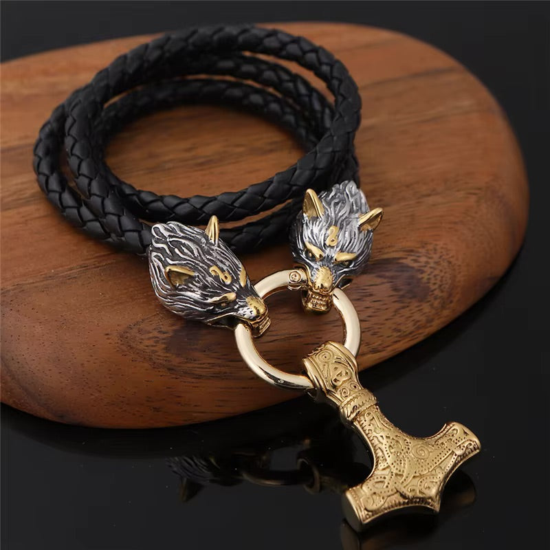 Viking Wolf Head With Mjölnir Chain