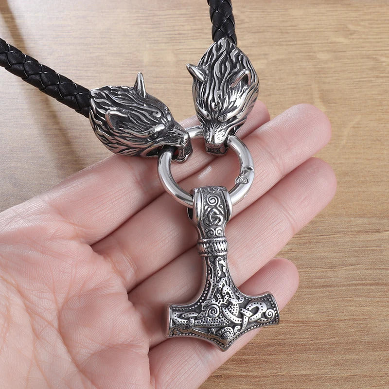 Viking Wolf Head With Mjölnir Chain