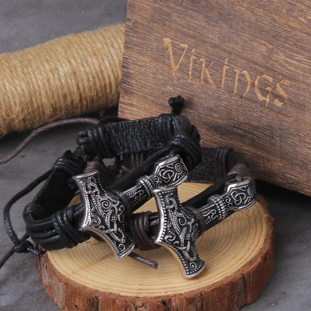 Thor's Hammer Mjölnir Leather Bracelet