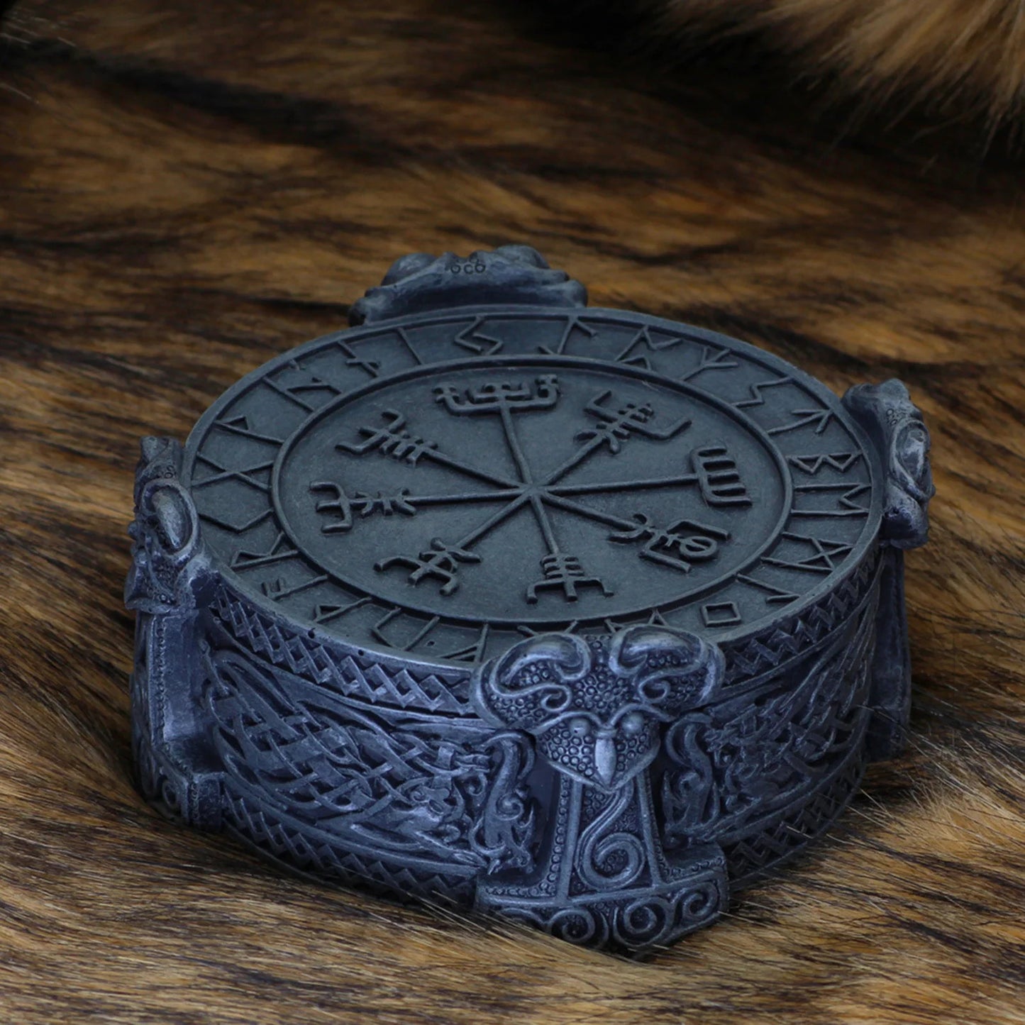 Vegvisir With Runes & Mjölnir Jewelry Box