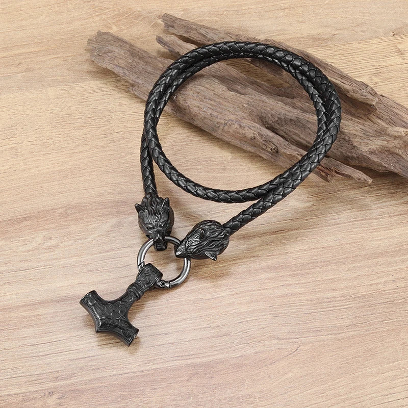 Viking Wolf Head With Mjölnir Chain