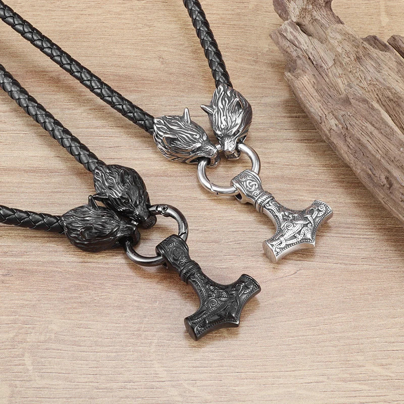Viking Wolf Head With Mjölnir Chain