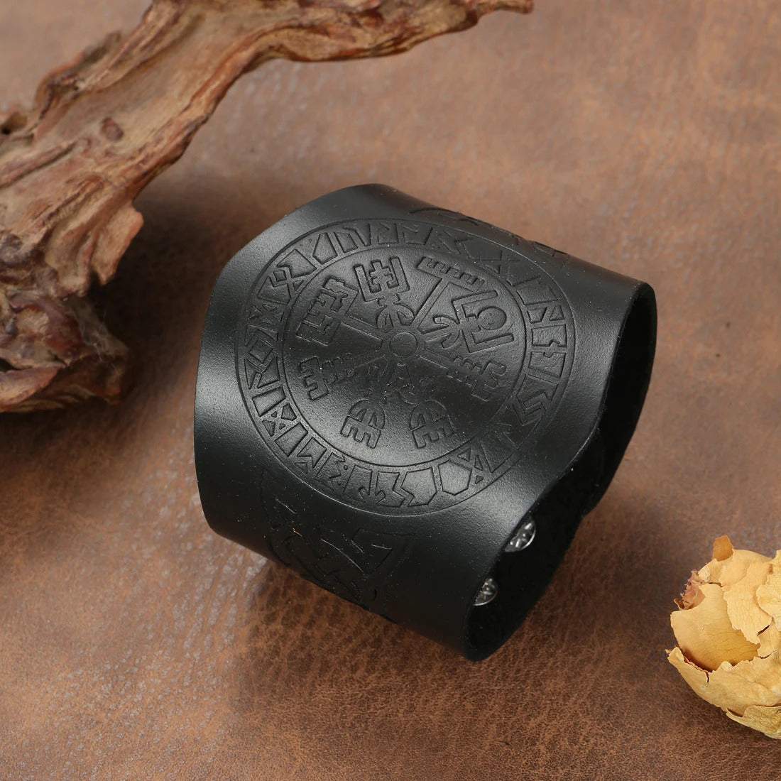 Vegvisir Leather Bracelet