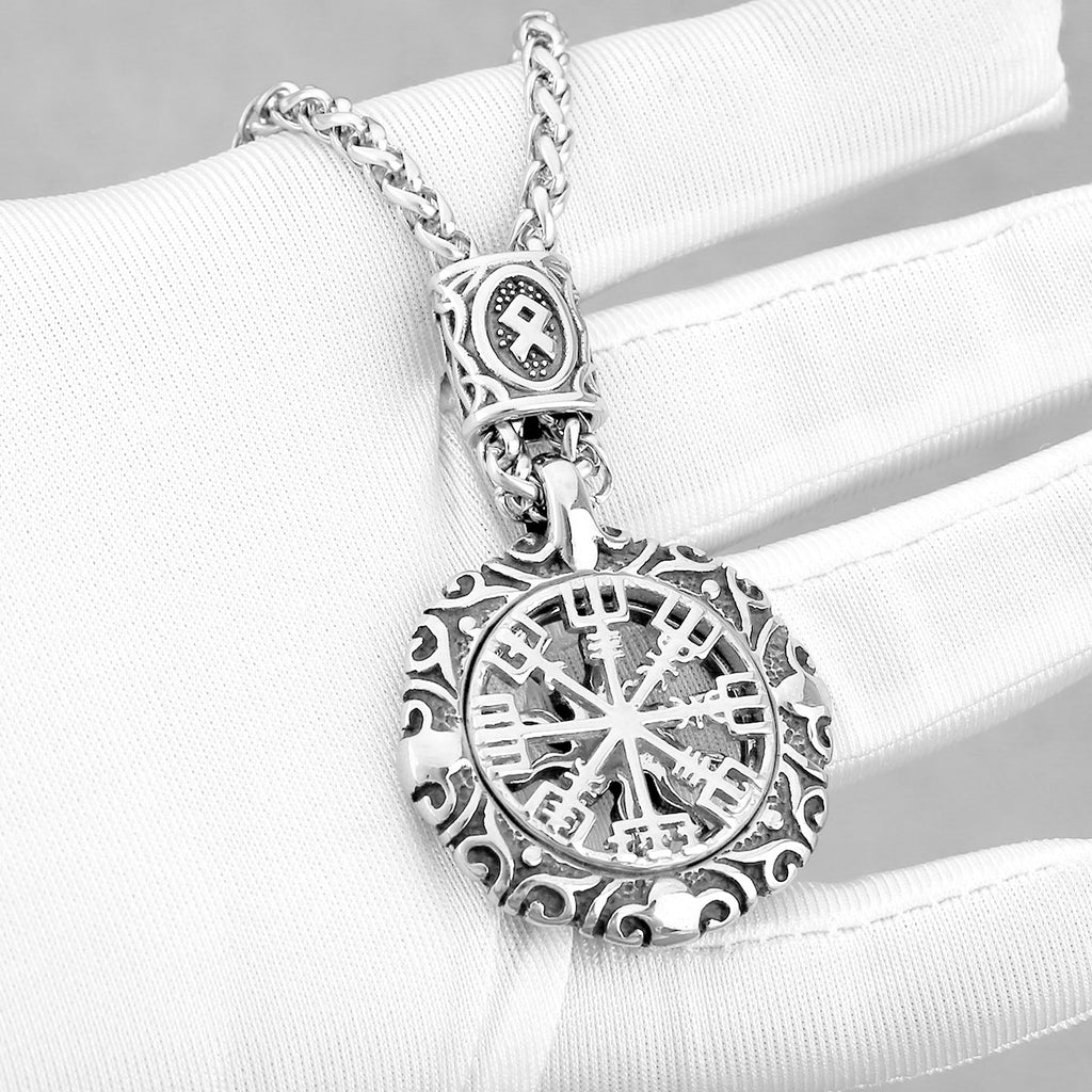 Viking Vegvisir With Rune Bead Chain