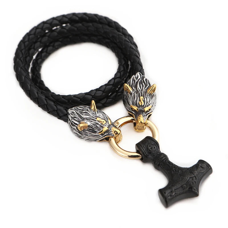Viking Wolf Head With Mjölnir Chain