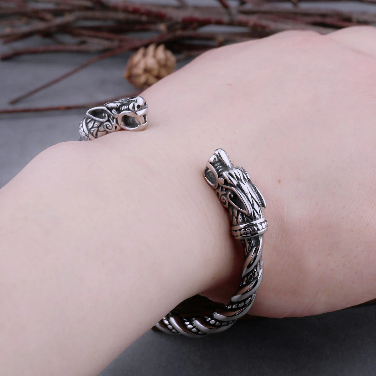 Wolf Head Viking Bracelet With Wooden Box
